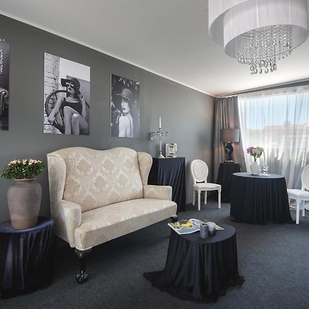 Boutique Hotel Chevalier By Bura Hotels - Adults Only Медулин Экстерьер фото