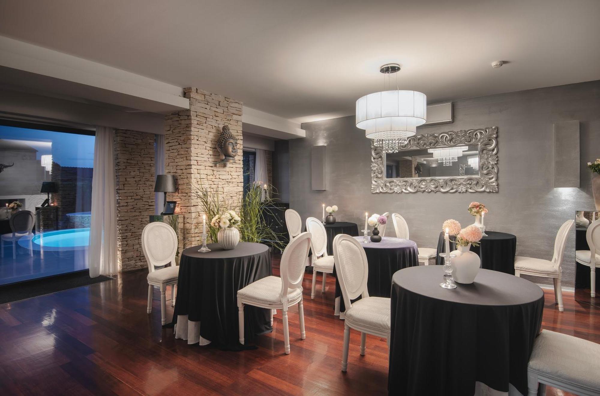 Boutique Hotel Chevalier By Bura Hotels - Adults Only Медулин Экстерьер фото