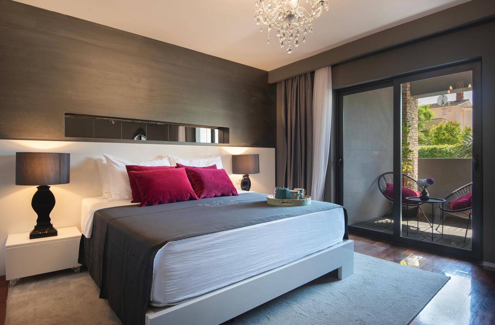 Boutique Hotel Chevalier By Bura Hotels - Adults Only Медулин Экстерьер фото