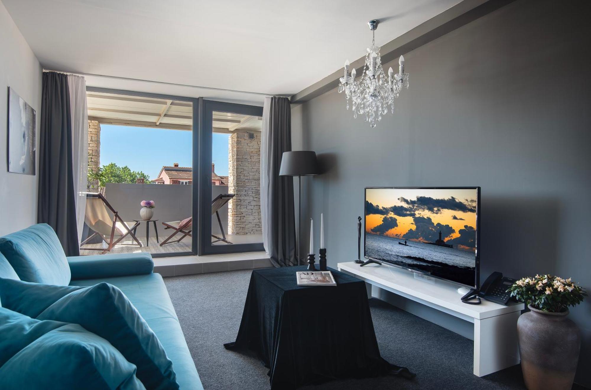 Boutique Hotel Chevalier By Bura Hotels - Adults Only Медулин Экстерьер фото