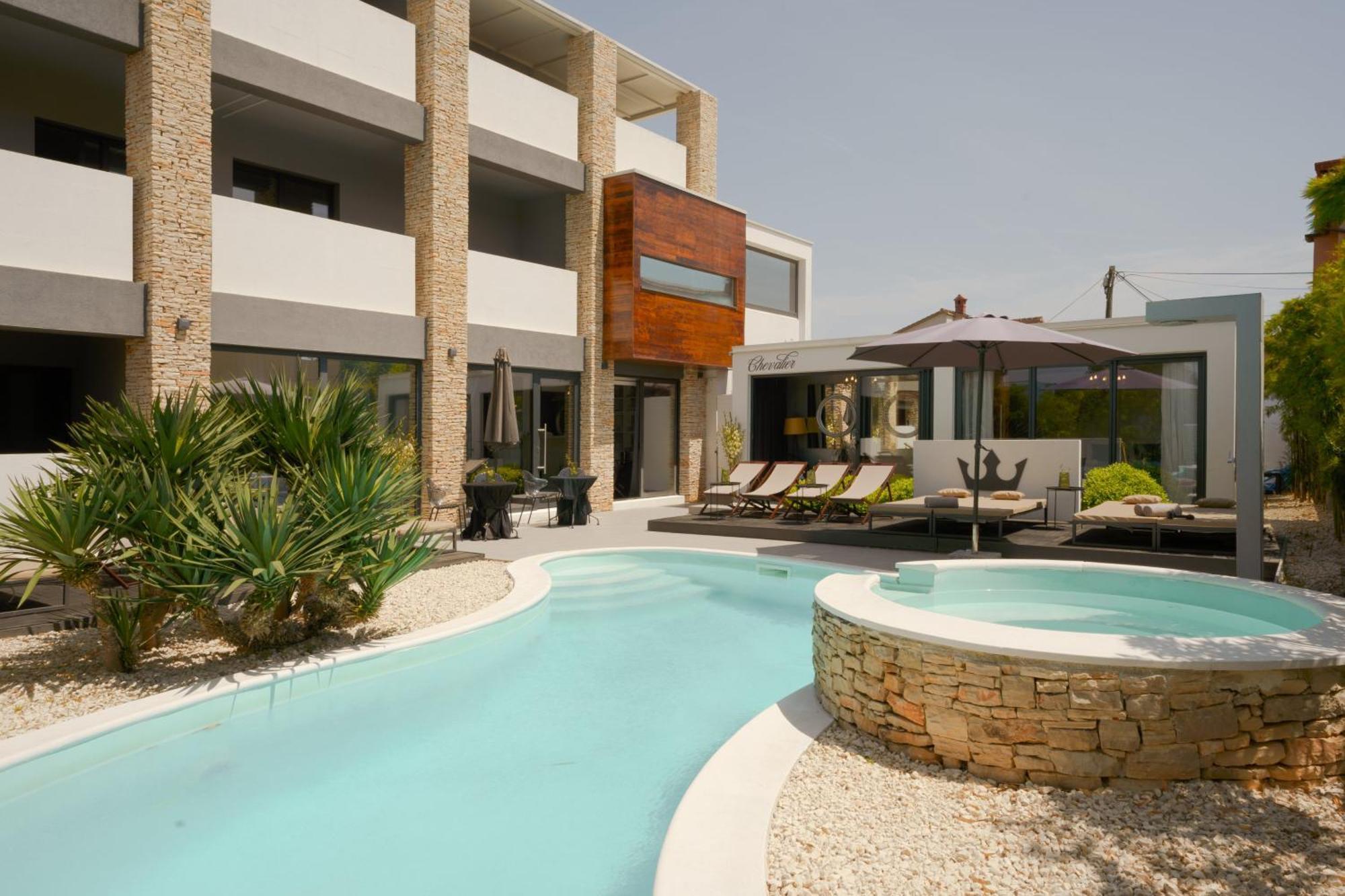 Boutique Hotel Chevalier By Bura Hotels - Adults Only Медулин Экстерьер фото
