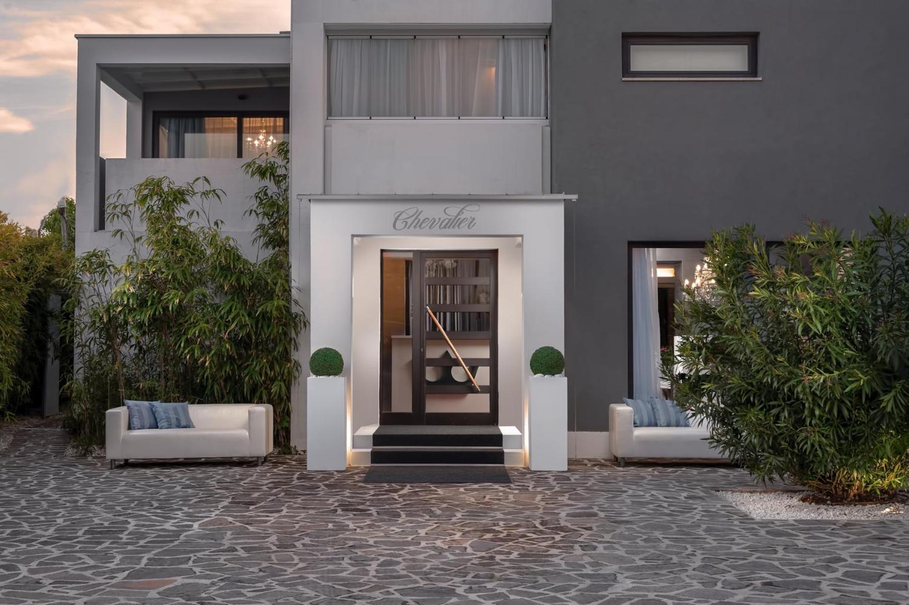 Boutique Hotel Chevalier By Bura Hotels - Adults Only Медулин Экстерьер фото